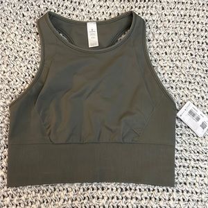 Lululemon Ebb to Train Bra *Medium Support, C/D Cup
Grey Sage sz 6